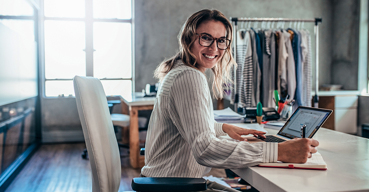 Einrichten eines E-Shops: als Selbständiger oder als Gesellschaft mit beschränkter Haftung?